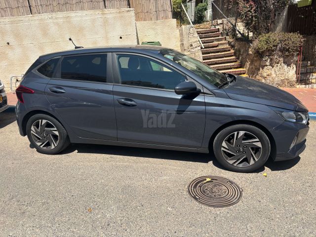 מודעת רכב יונדאי i20