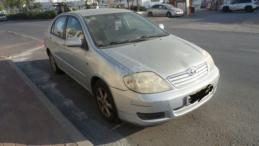 מודעת רכב טויוטה קורולה