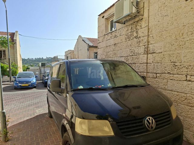 מודעת רכב פולקסווגן טרנספורטר