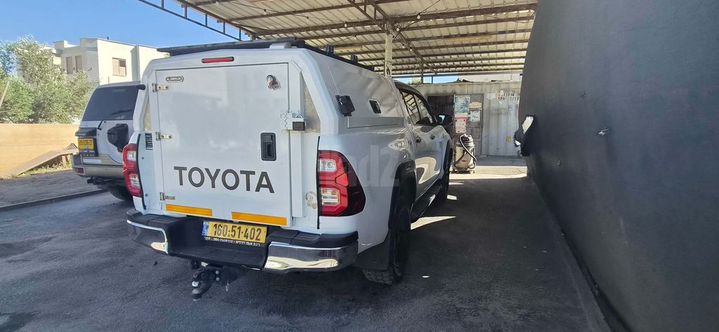 מודעת רכב טויוטה היילקס
