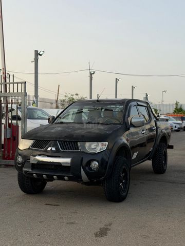 מודעת רכב מיצובישי טרייטון / L200
