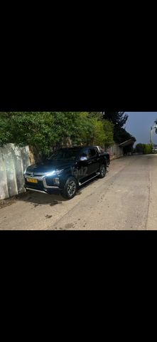 מודעת רכב מיצובישי טרייטון / L200