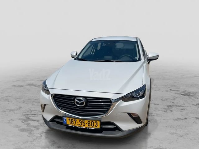מודעת רכב מאזדה CX-3