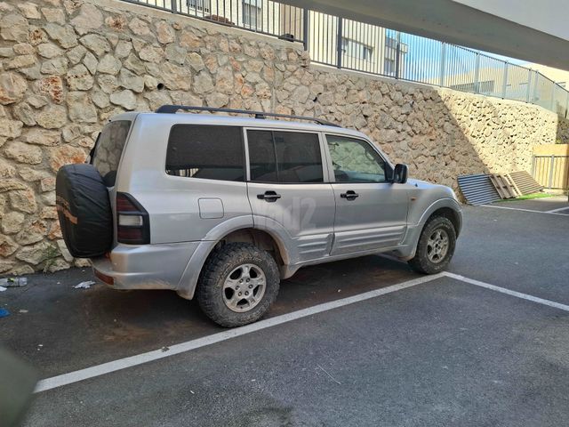 מודעת רכב מיצובישי פג'רו