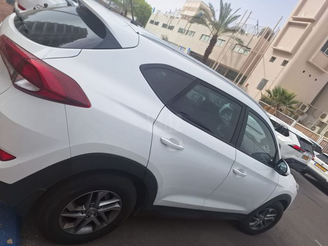 מודעת רכב יונדאי טוסון