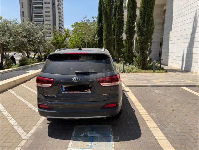 מודעת רכב קיה סורנטו