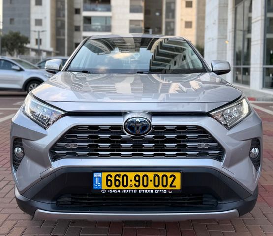 מודעת רכב טויוטה RAV4