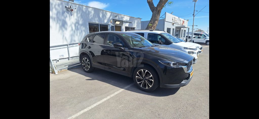 מודעת רכב מאזדה CX-5