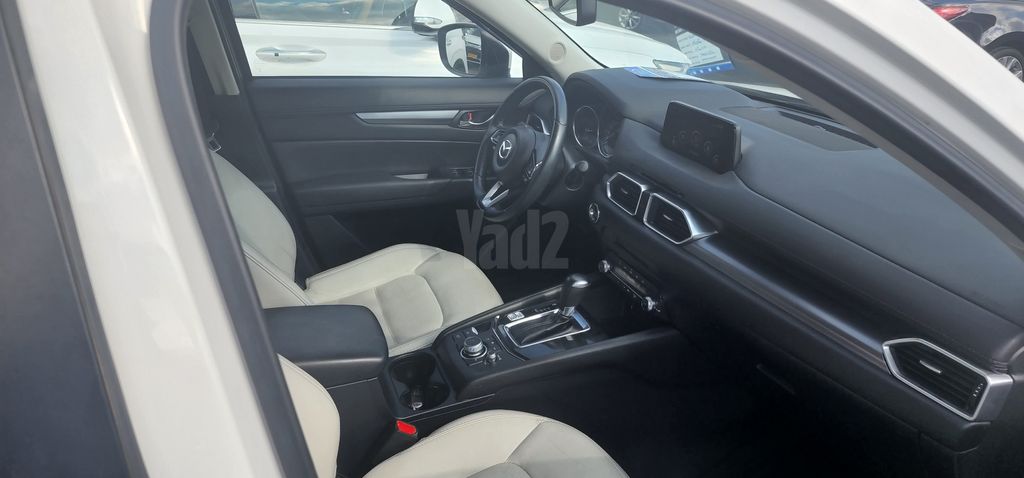 מודעת רכב מאזדה CX-5