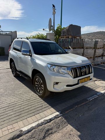 מודעת רכב טויוטה לנד קרוזר
