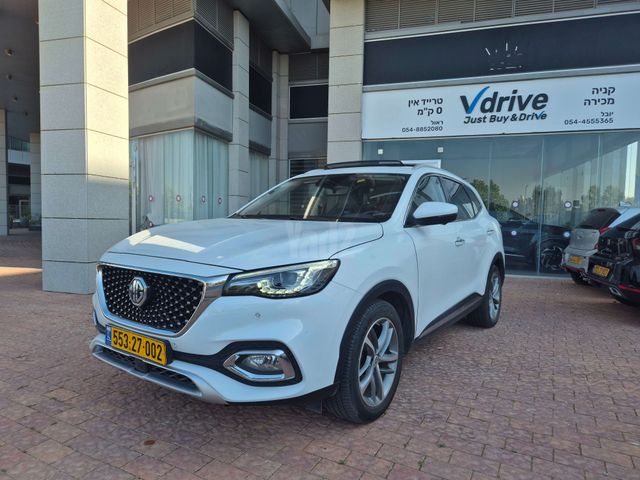 מודעת רכב אם ג'י EHS PHEV