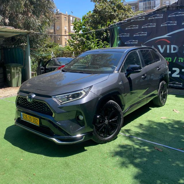 מודעת רכב טויוטה RAV4