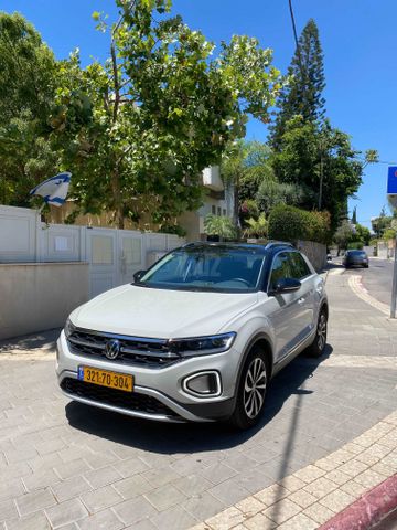 מודעת רכב פולקסווגן T-רוק