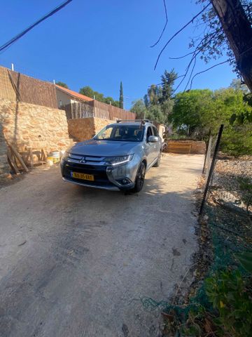 מודעת רכב מיצובישי אאוטלנדר