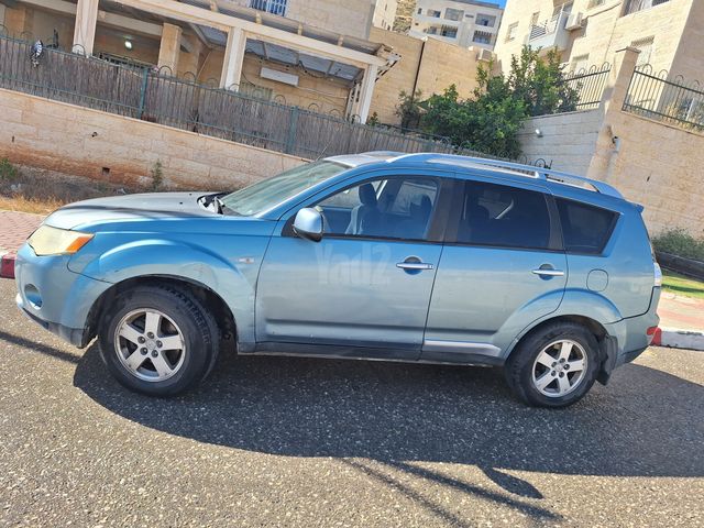 מודעת רכב מיצובישי אאוטלנדר