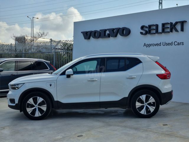 מודעת רכב וולוו XC40 2