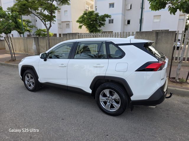 מודעת רכב טויוטה RAV4 3