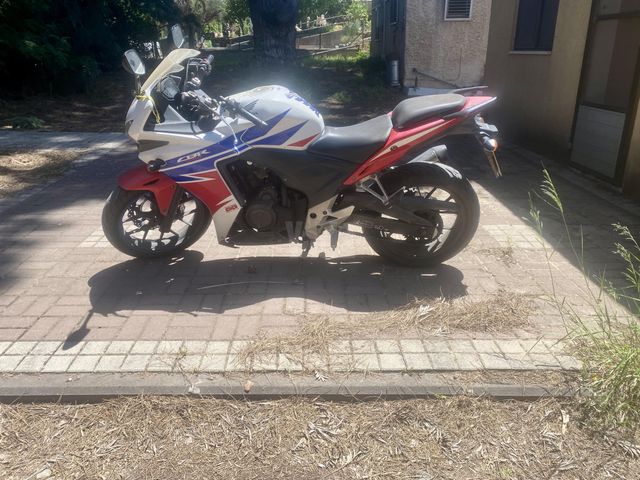 מודעת רכב הונדה CBR500R