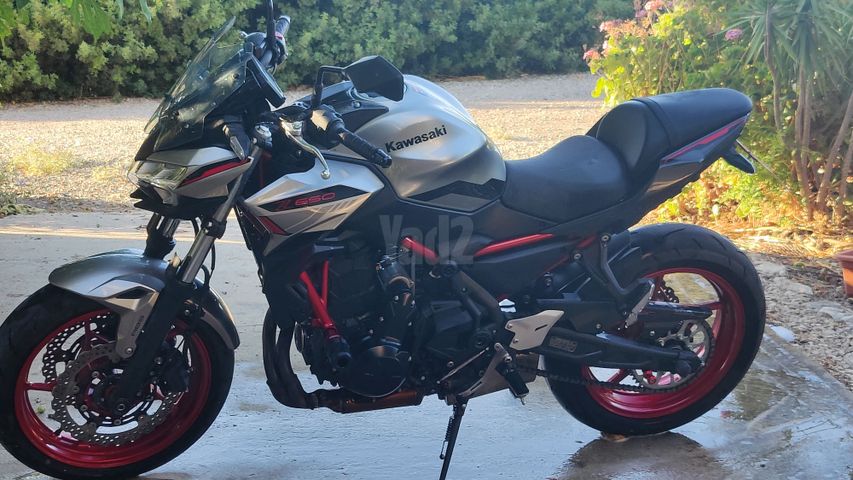 מודעת רכב קאוואסאקי Z650 abs