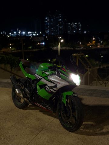 מודעת רכב קאוואסאקי נינג'ה 250R