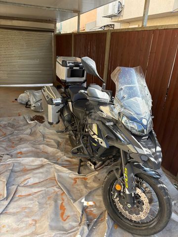 מודעת רכב בנלי TRK502X