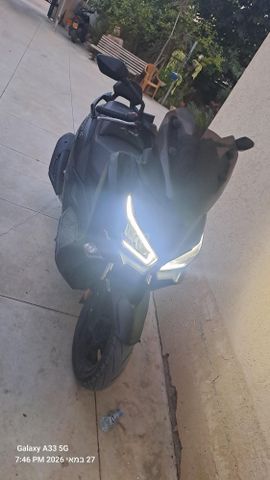 מודעת רכב סאן יאנג ג'וי-מקס Z-250