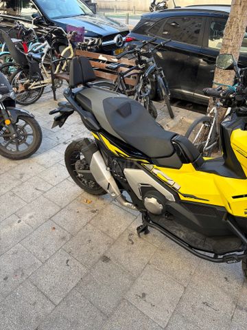 מודעת רכב הונדה X-ADV750