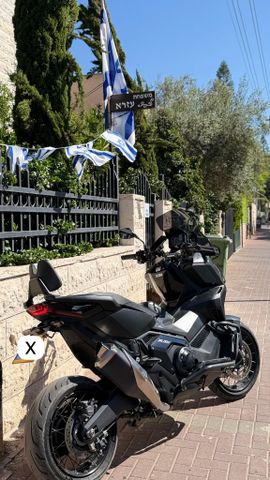 מודעת רכב הונדה X-ADV750