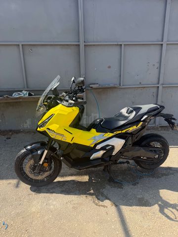 מודעת רכב הונדה X-ADV750