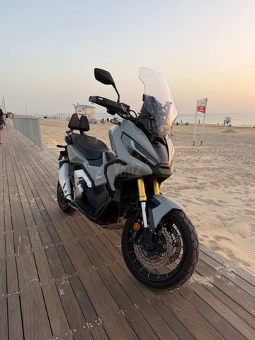 מודעת רכב הונדה X-ADV750