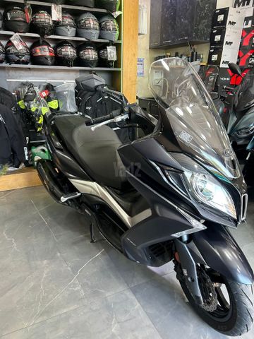 מודעת רכב קימקו דאון-טאון 350