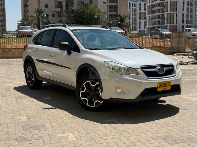 מודעת רכב סובארו XV