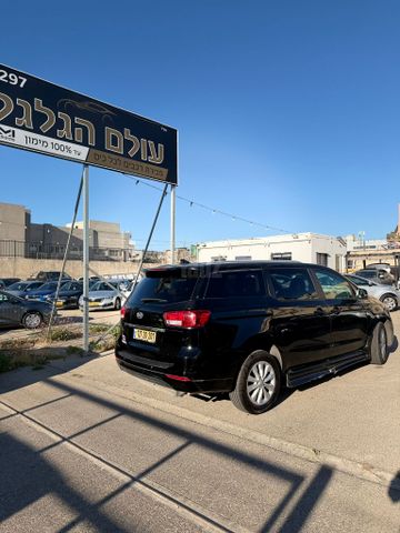 מודעת רכב קיה קרניבל 3