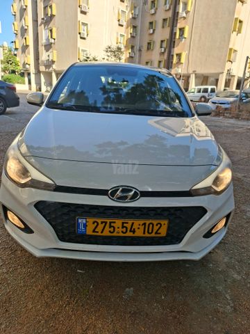 מודעת רכב יונדאי i20