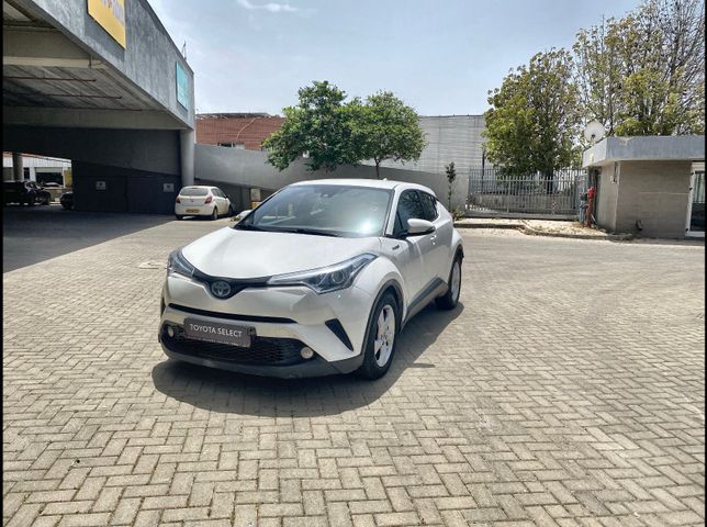 מודעת רכב טויוטה C-HR