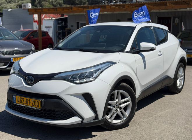 מודעת רכב טויוטה C-HR