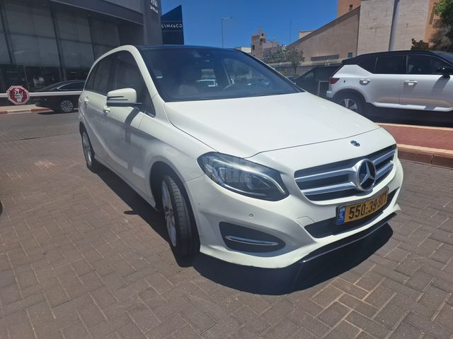 מודעת רכב מרצדס-בנץ B-class