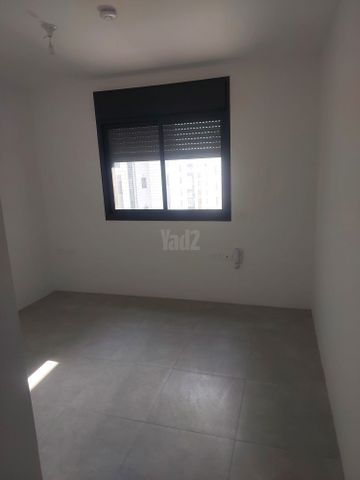 יפה ירקוני 22