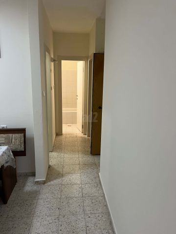 אסתר המלכה 23