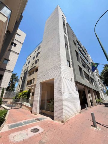 עוזיאל 122