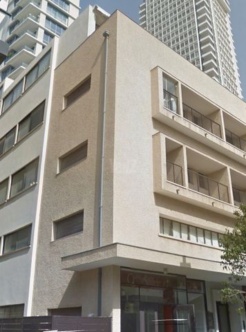 לילינבלום 41
