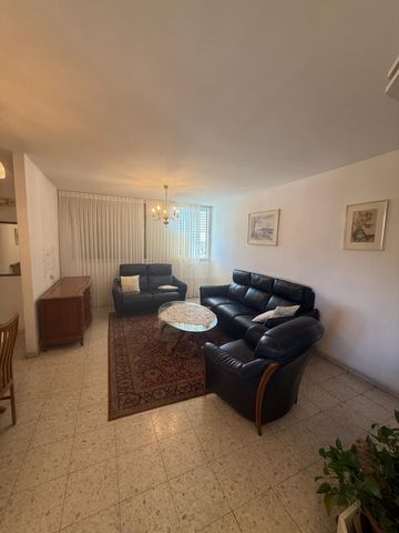הנרייטה סולד 115