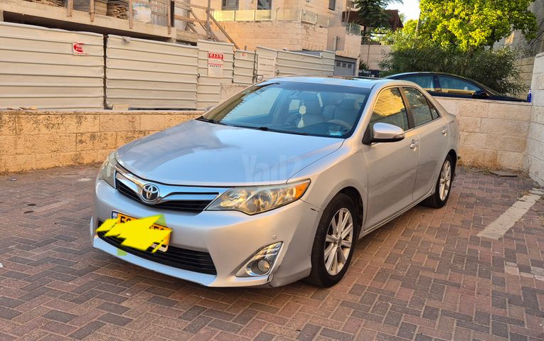 מודעת רכב טויוטה קאמרי