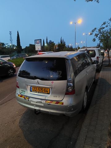 מודעת רכב מיצובישי גרנדיס
