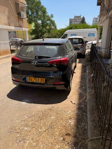 מודעת רכב יונדאי i20