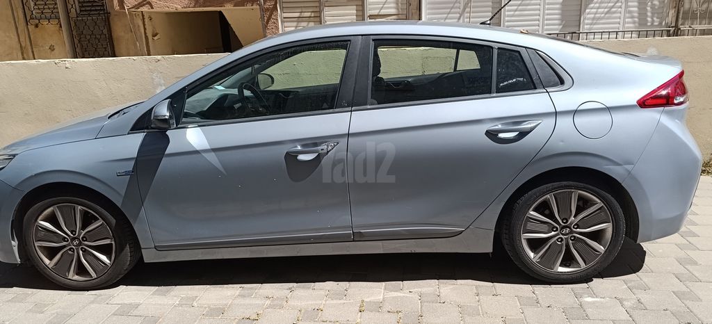 מודעת רכב יונדאי איוניק