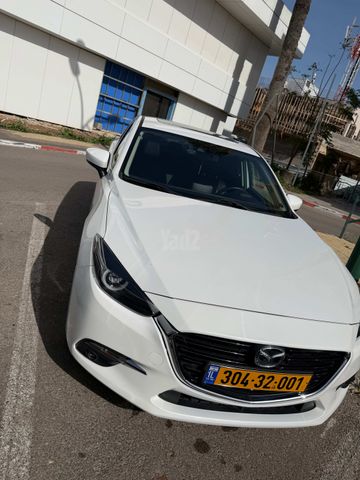 מודעת רכב מאזדה 3