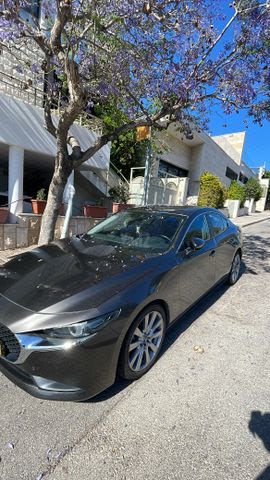 מודעת רכב מאזדה 3