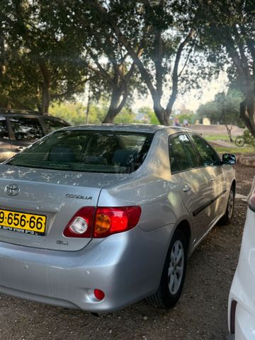 מודעת רכב טויוטה קורולה