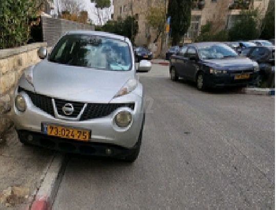מודעת רכב ניסאן ג'וק